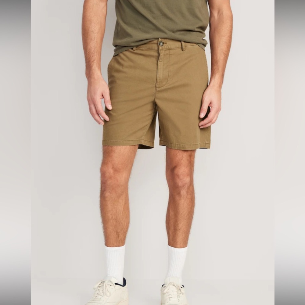Old Navy Slim Built-In Flex Ultimate Chino Shorts for Men Slim 36